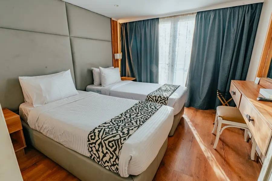 Luna Nile Cruise: Facilities and Itinerary